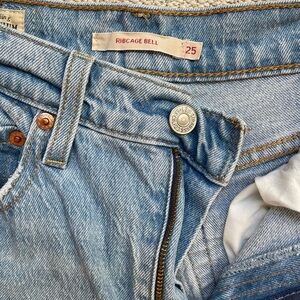 Levi’s Ribcage Bell, 25 waist, 32 inseam